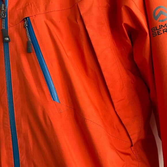 North Face Summit Series Ski Parka - Picture 4 of 5